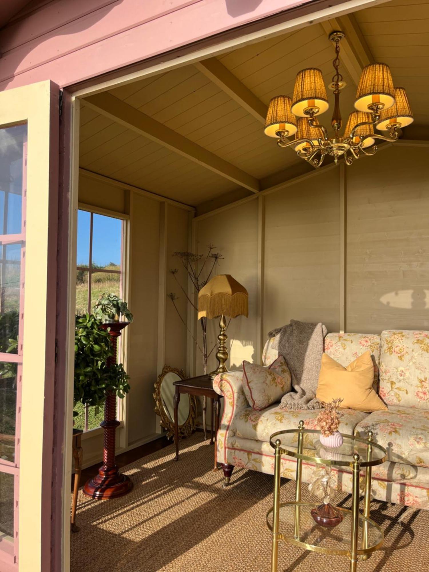 The Pink Cottage Upstairs Suite & Garden Summer Room Whitehead Exterior photo